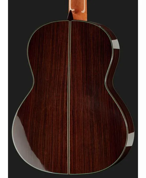 Amalio Burguet Vanessa Cedar w/Case detail 5