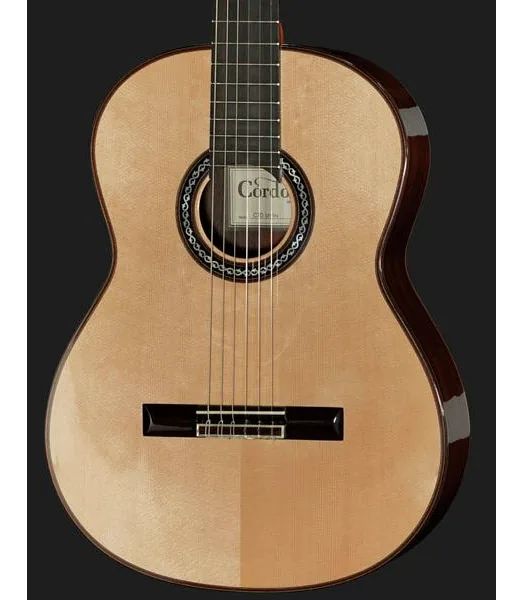 Cordoba C10 Spruce detail 4