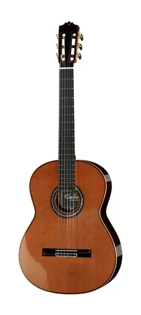 Cordoba C12 Cedar vooraanzicht