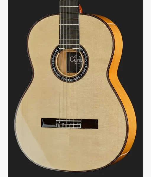 Cordoba F10 Flamenco detail 4