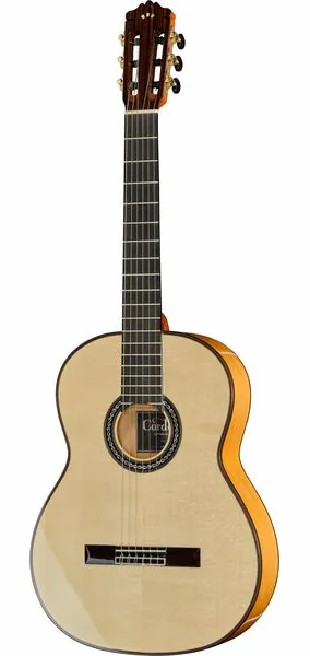Cordoba F10 Flamenco vooraanzicht