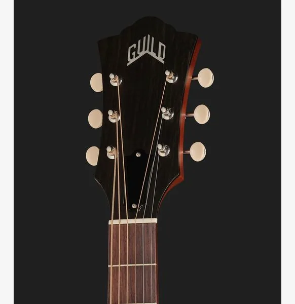 Guild D-20E NAT USA detail 4