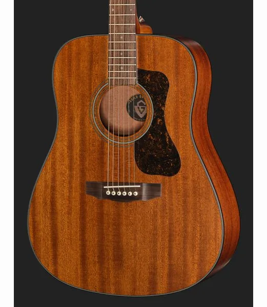 Guild D-320 Nat detail 4