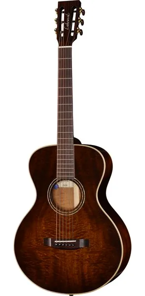 Lakewood A-15 Custom vooraanzicht