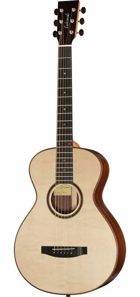 Lakewood C-31 P Natural vooraanzicht