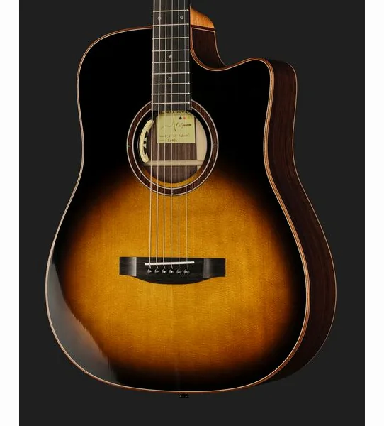 Lakewood D-31 CP Natural detail 4