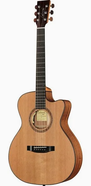 Lakewood M-14 CP 63 Natural vooraanzicht