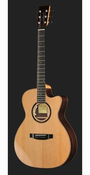 Lakewood M-31 CP Natural detail 2