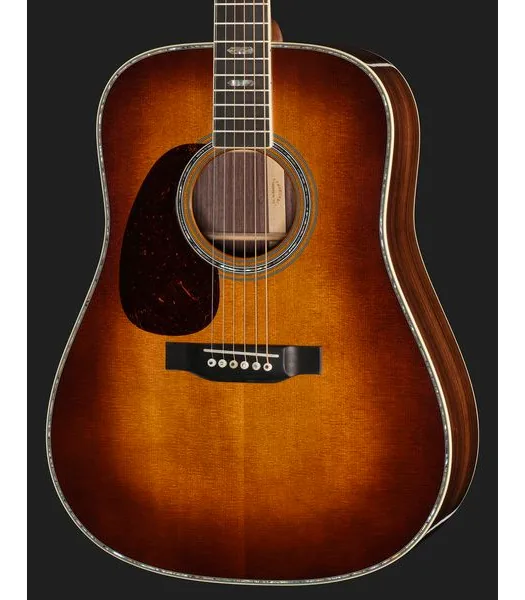 Martin Guitar D41 Ambertone LH detail 4