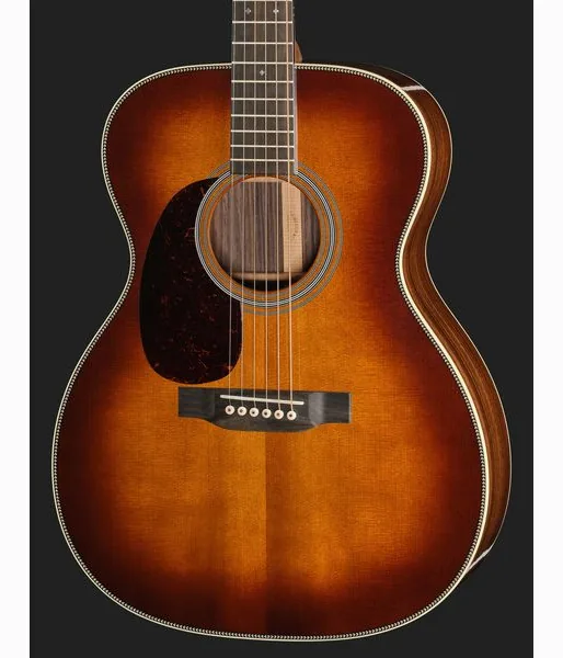 Martin Guitar 00028 Ambertone LH detail 4