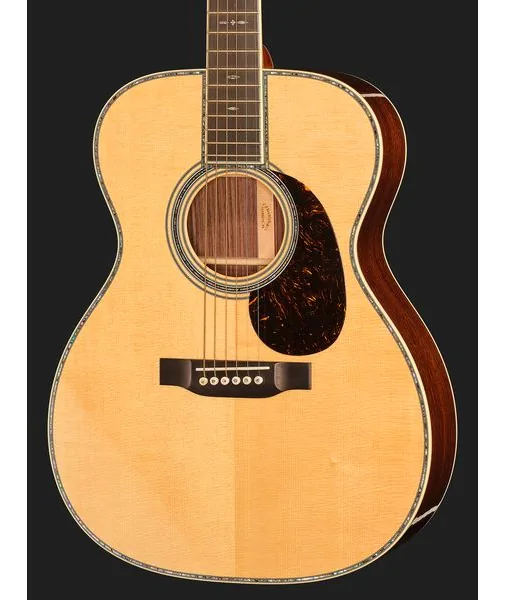 Martin Guitar 00042 detail 4