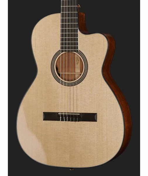 Martin Guitar 000C12-16E Nylon detail 4