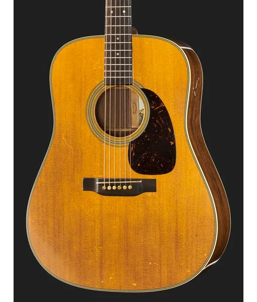 Martin Guitar D-28 Rich Robinson detail 4