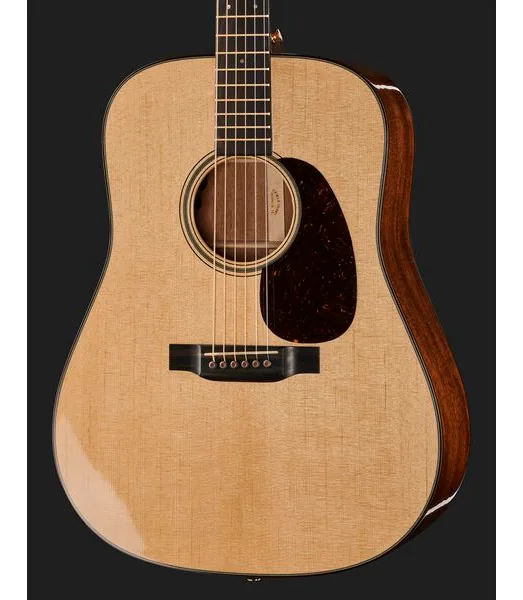 Martin Guitar D-18E Modern Deluxe detail 4