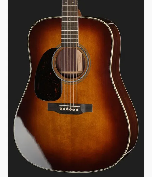 Martin Guitar HD28 Ambertone LH detail 4