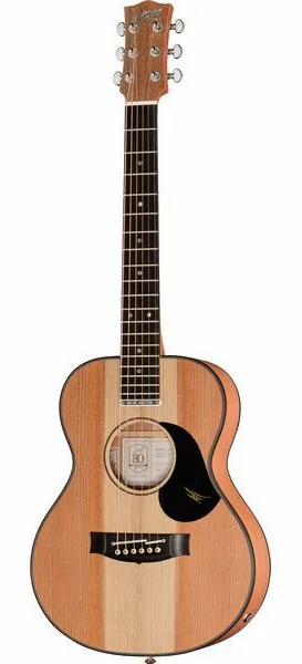 Maton RM-6 Redwood Mini vooraanzicht