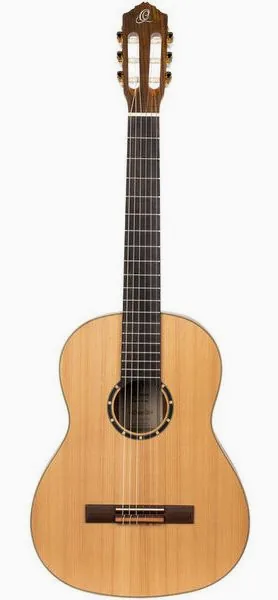 Ortega R131 Classical Guitar vooraanzicht