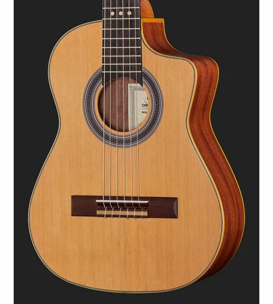 Ortega RQC25 Requinto detail 4