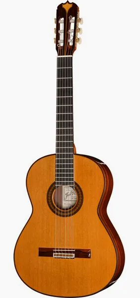 Ramirez Centenario vooraanzicht