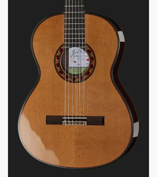 Ramirez Guitarra del Tiempo Cedar detail 4