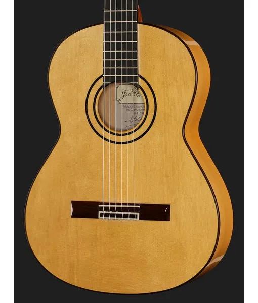 Ramirez Sencilla Flamenco Spruce detail 4