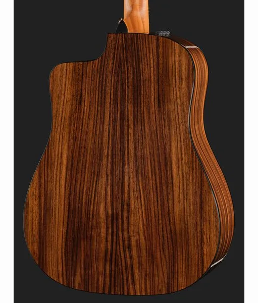 Taylor 210ce Plus detail 5