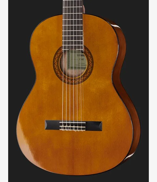 Yamaha C40 III detail 4