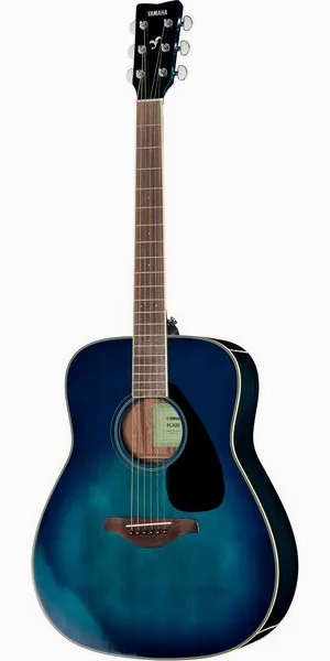 Yamaha FG820 SBII vooraanzicht