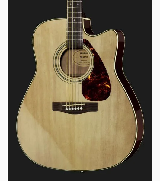Yamaha FX370C Natural detail 4